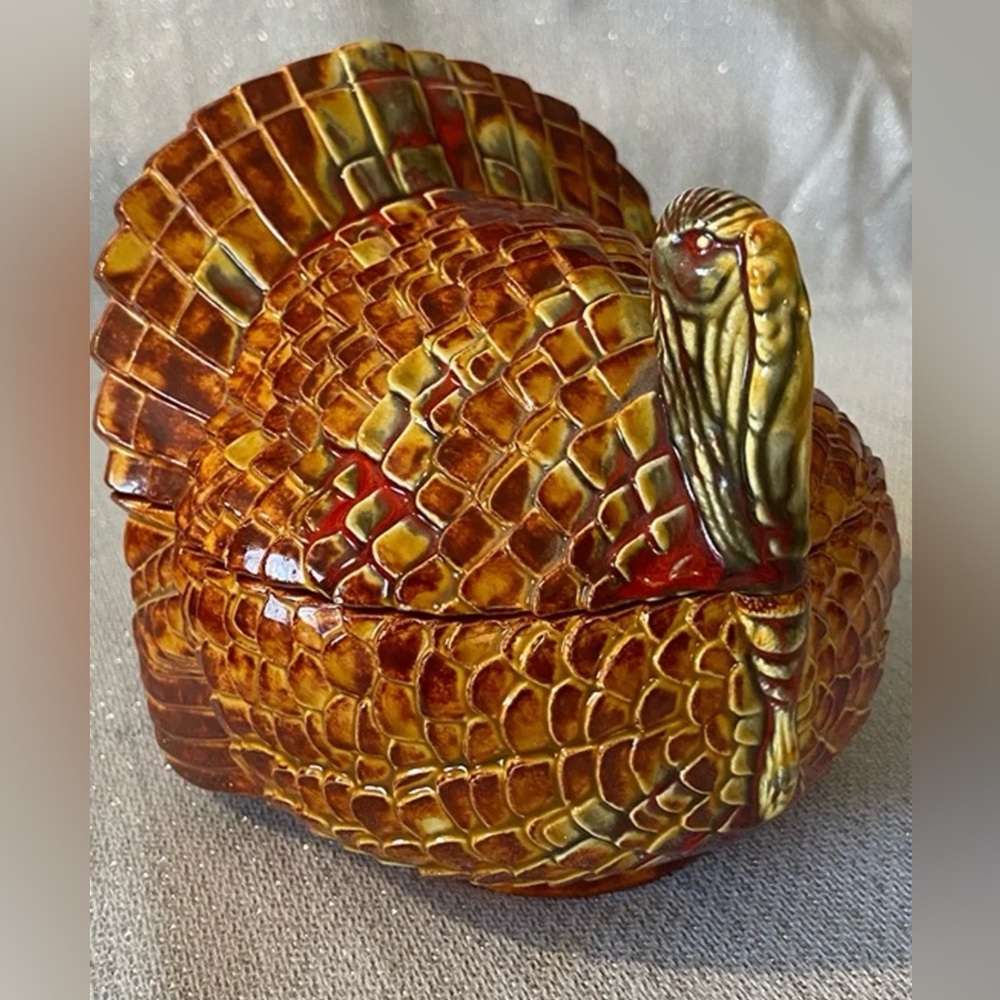 VINTAGE THANKSGIVING TURKEY CERAMIC CANDY DISH CIRCA 1970s Hand painted